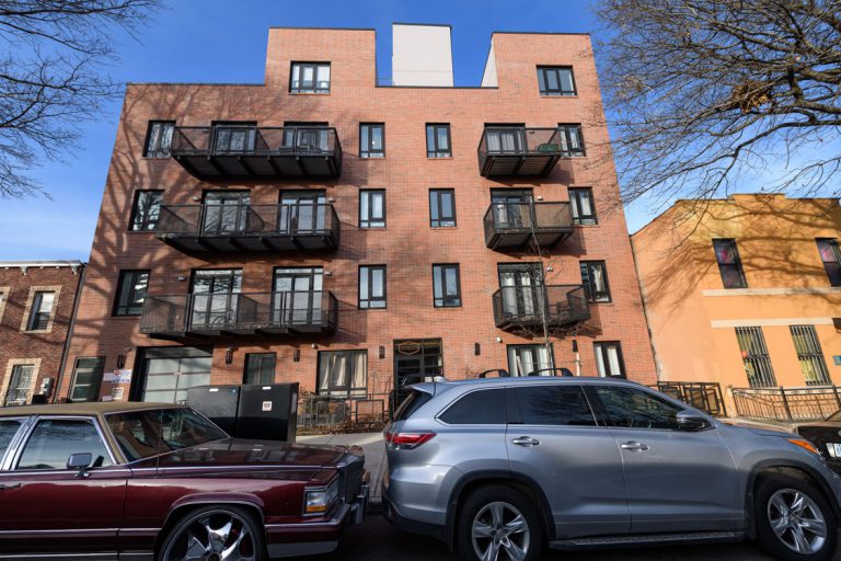 1705 Dean Street Brooklyn, NY Bentzy's